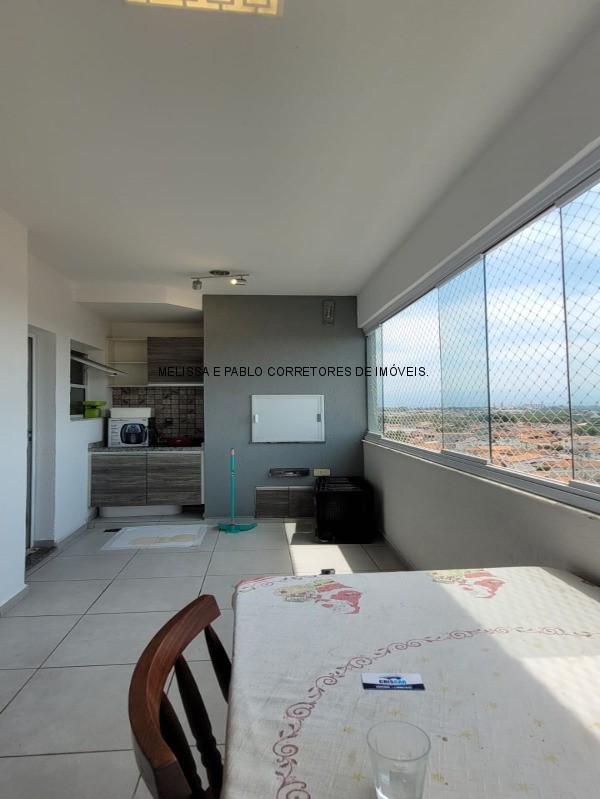 Apartamento à venda com 2 quartos, 79m² - Foto 30