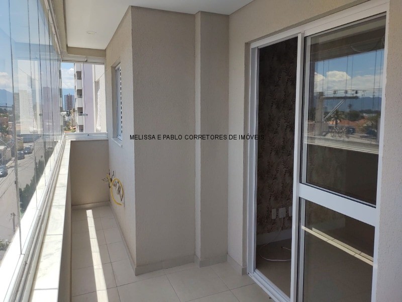 Apartamento à venda com 3 quartos, 112m² - Foto 5