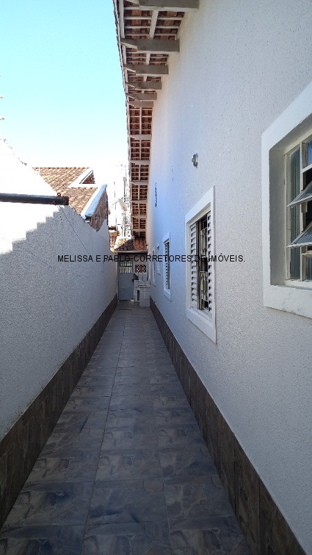 Casa à venda com 3 quartos, 86m² - Foto 29