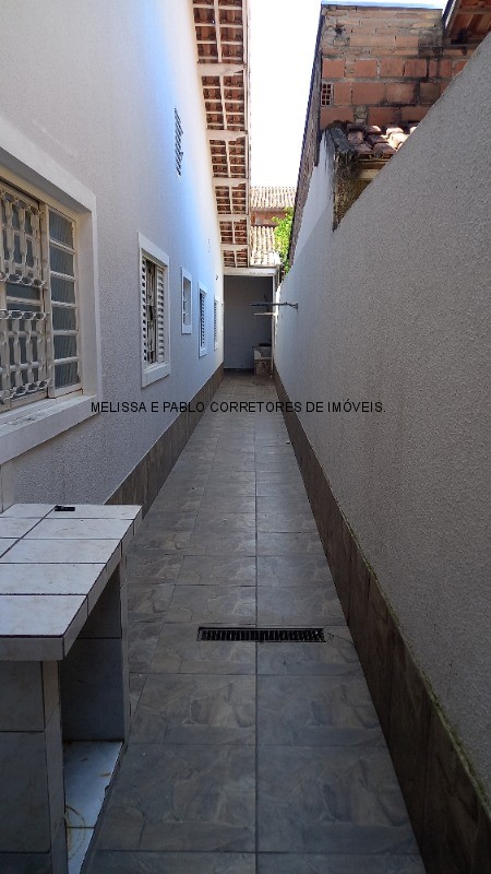 Casa à venda com 3 quartos, 86m² - Foto 25