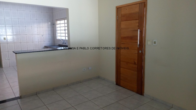 Casa à venda com 3 quartos, 86m² - Foto 5