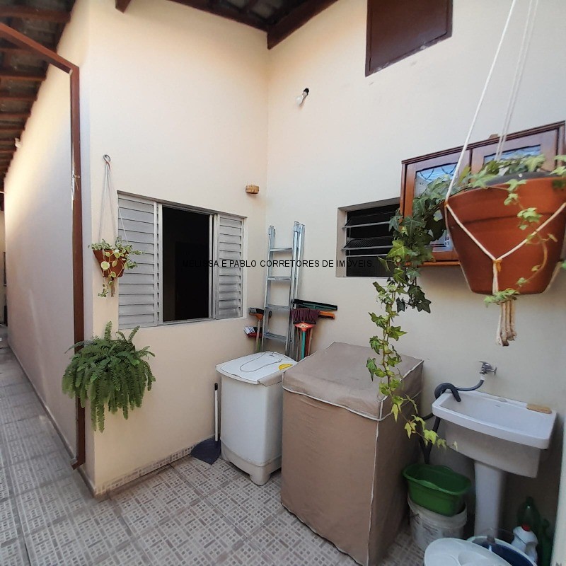 Casa à venda com 3 quartos, 89m² - Foto 13