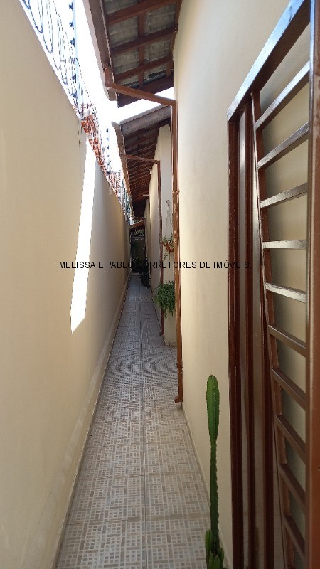 Casa à venda com 3 quartos, 89m² - Foto 18