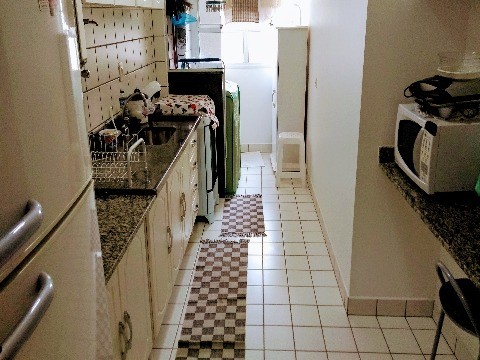 Apartamento para alugar com 3 quartos, 75m² - Foto 4