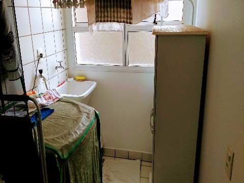 Apartamento para alugar com 3 quartos, 75m² - Foto 6