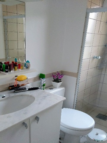 Apartamento para alugar com 3 quartos, 75m² - Foto 16