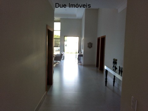 Casa à venda com 4 quartos, 290m² - Foto 19