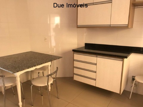 Casa à venda com 3 quartos, 174m² - Foto 14