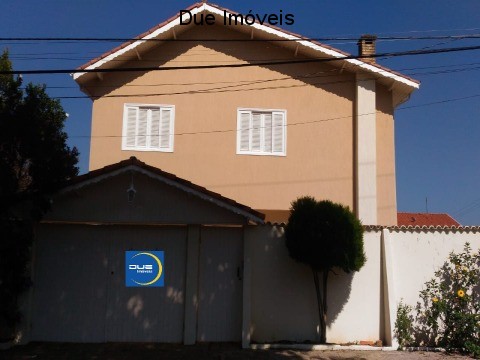 Casa à venda com 5 quartos, 431m² - Foto 2