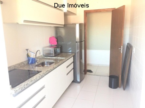 Apartamento à venda com 2 quartos, 70m² - Foto 14