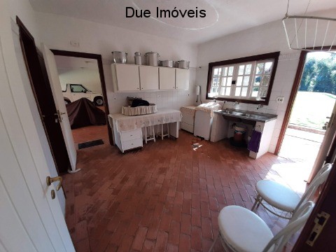 Casa para alugar com 4 quartos, 780m² - Foto 25