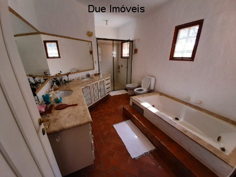 Casa para alugar com 4 quartos, 780m² - Foto 46