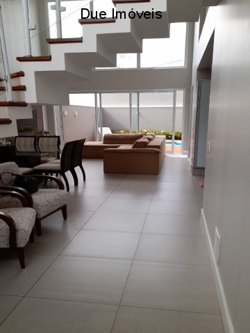 Casa à venda com 3 quartos, 194m² - Foto 7