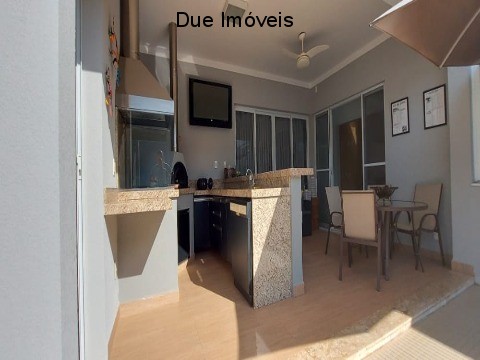 Casa à venda com 4 quartos, 248m² - Foto 29