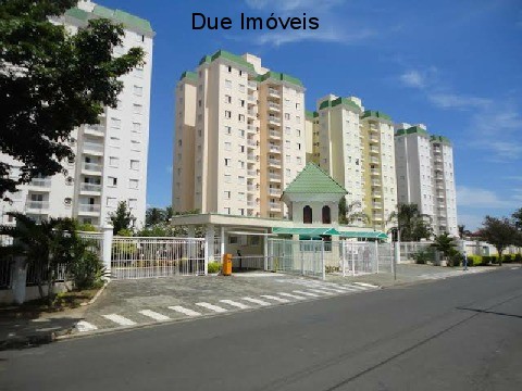 Apartamento à venda com 3 quartos, 70m² - Foto 1