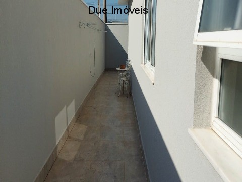 Casa à venda com 4 quartos, 248m² - Foto 26