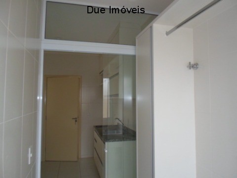 Apartamento para alugar com 2 quartos, 68m² - Foto 9