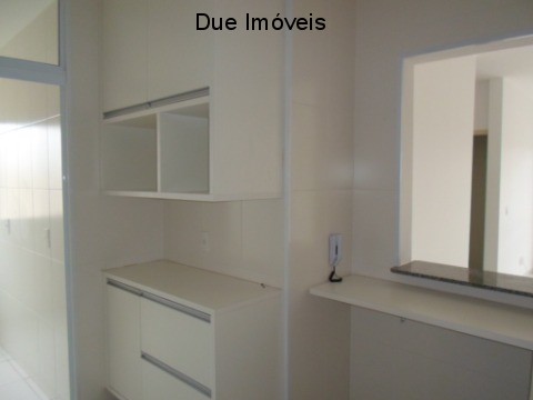 Apartamento para alugar com 2 quartos, 68m² - Foto 10