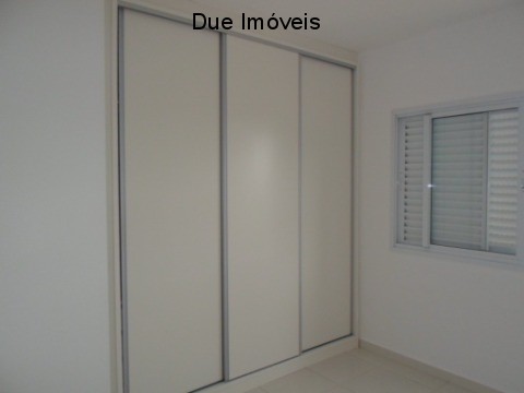 Apartamento para alugar com 2 quartos, 68m² - Foto 18