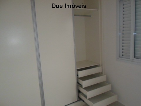 Apartamento para alugar com 2 quartos, 68m² - Foto 25