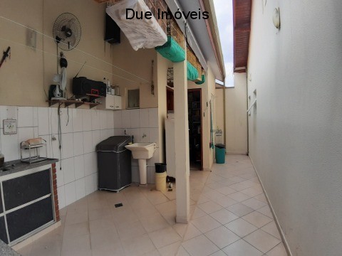 Casa à venda com 3 quartos, 186m² - Foto 10