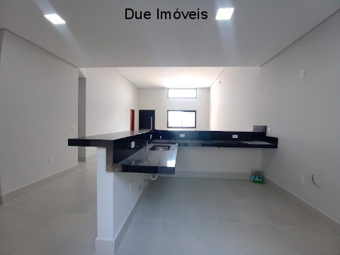 Casa à venda com 3 quartos, 140m² - Foto 10