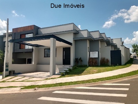 Casa à venda com 3 quartos, 140m² - Foto 1