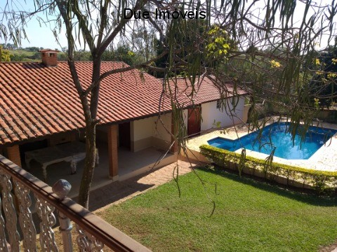 Fazenda à venda com 3 quartos, 1000m² - Foto 1