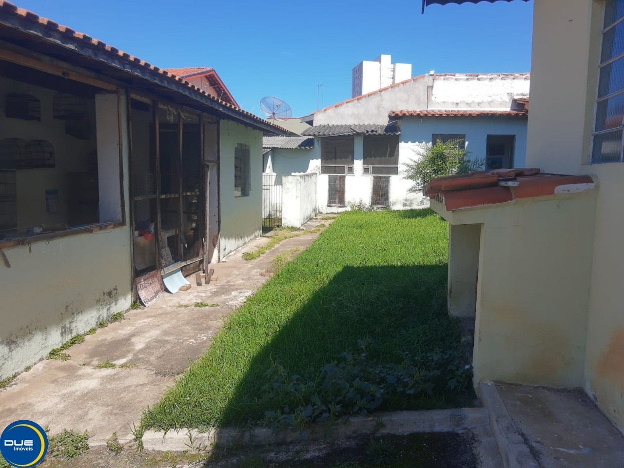 Casa à venda com 3 quartos, 300m² - Foto 13