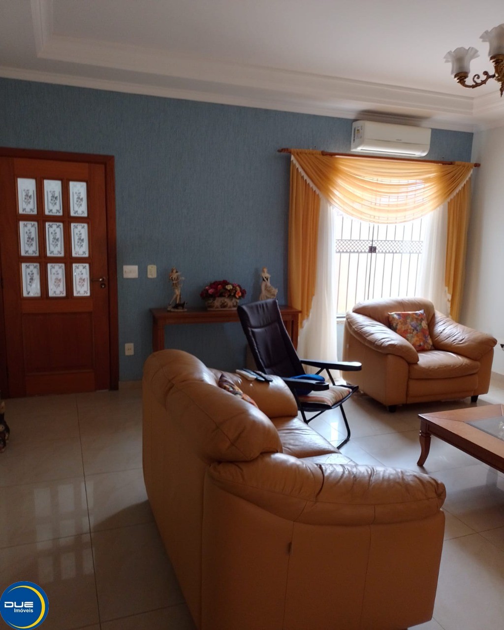 Casa à venda com 3 quartos, 235m² - Foto 15