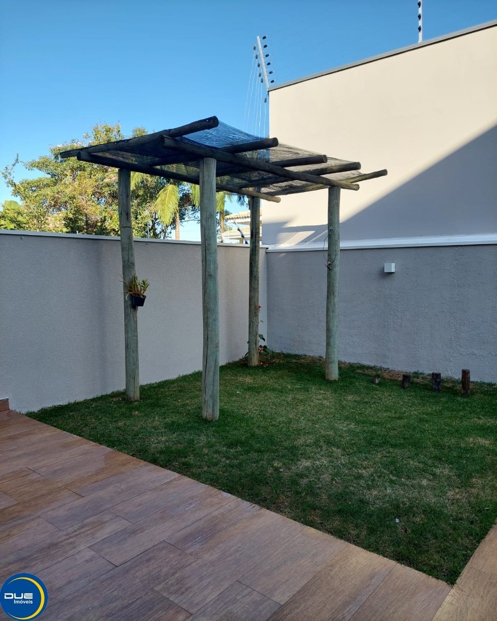 Casa à venda com 4 quartos, 272m² - Foto 14