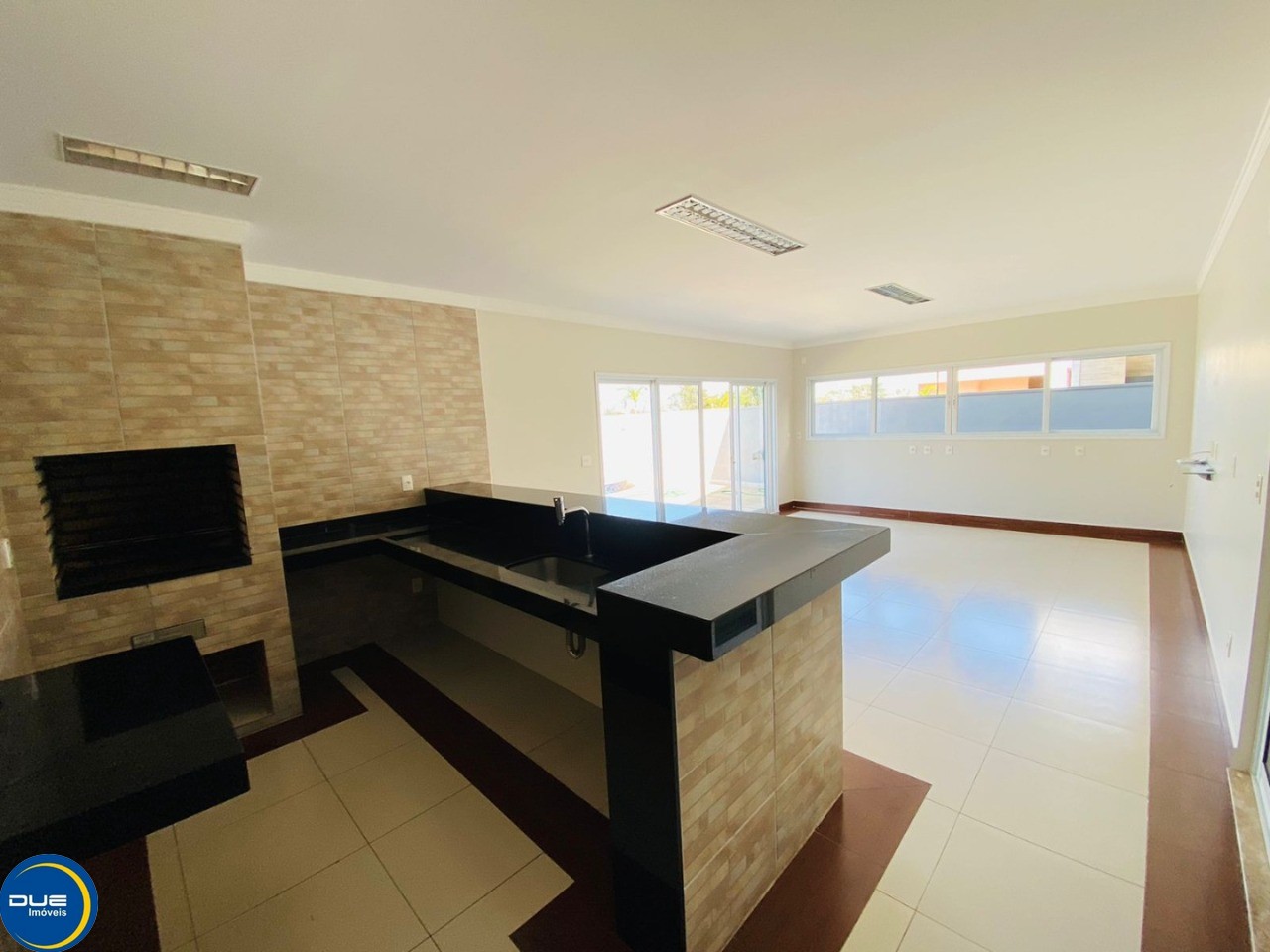 Casa à venda com 3 quartos, 392m² - Foto 18