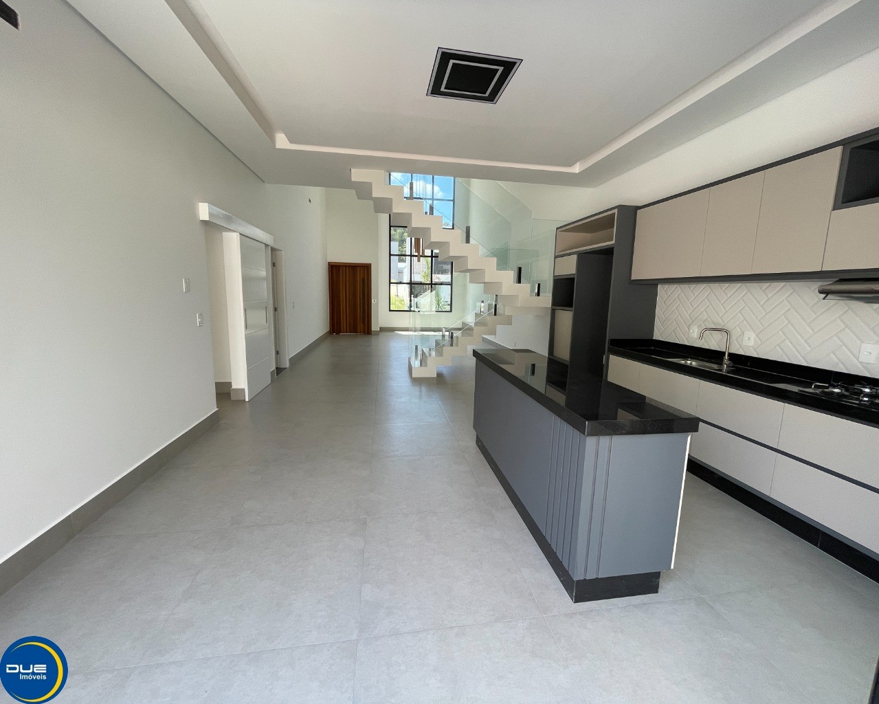 Casa à venda com 4 quartos, 282m² - Foto 12