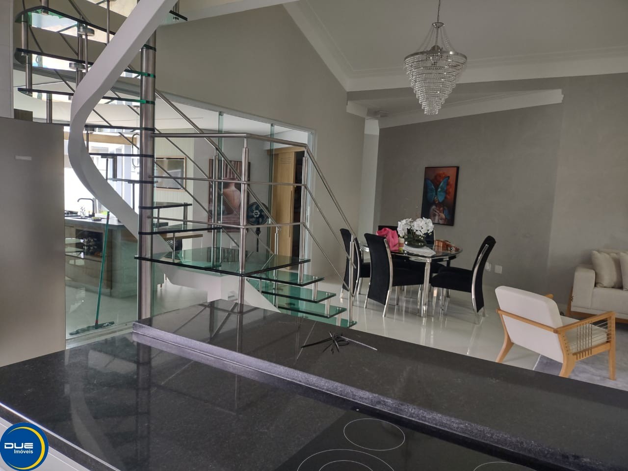 Casa à venda com 4 quartos, 299m² - Foto 22