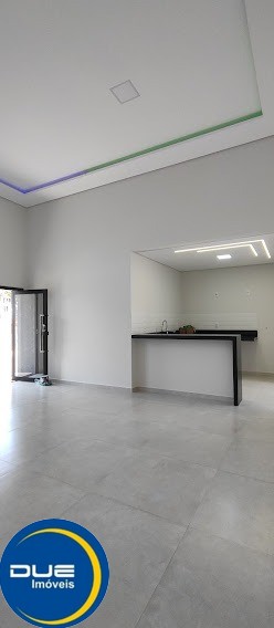 Casa à venda com 3 quartos, 188m² - Foto 11