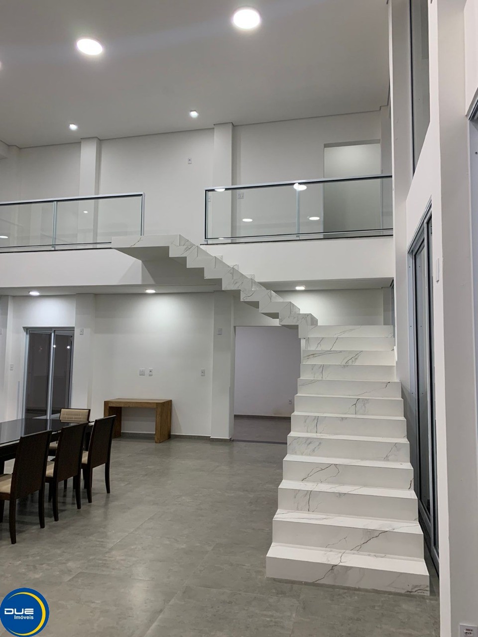 Casa à venda com 4 quartos, 1000m² - Foto 6