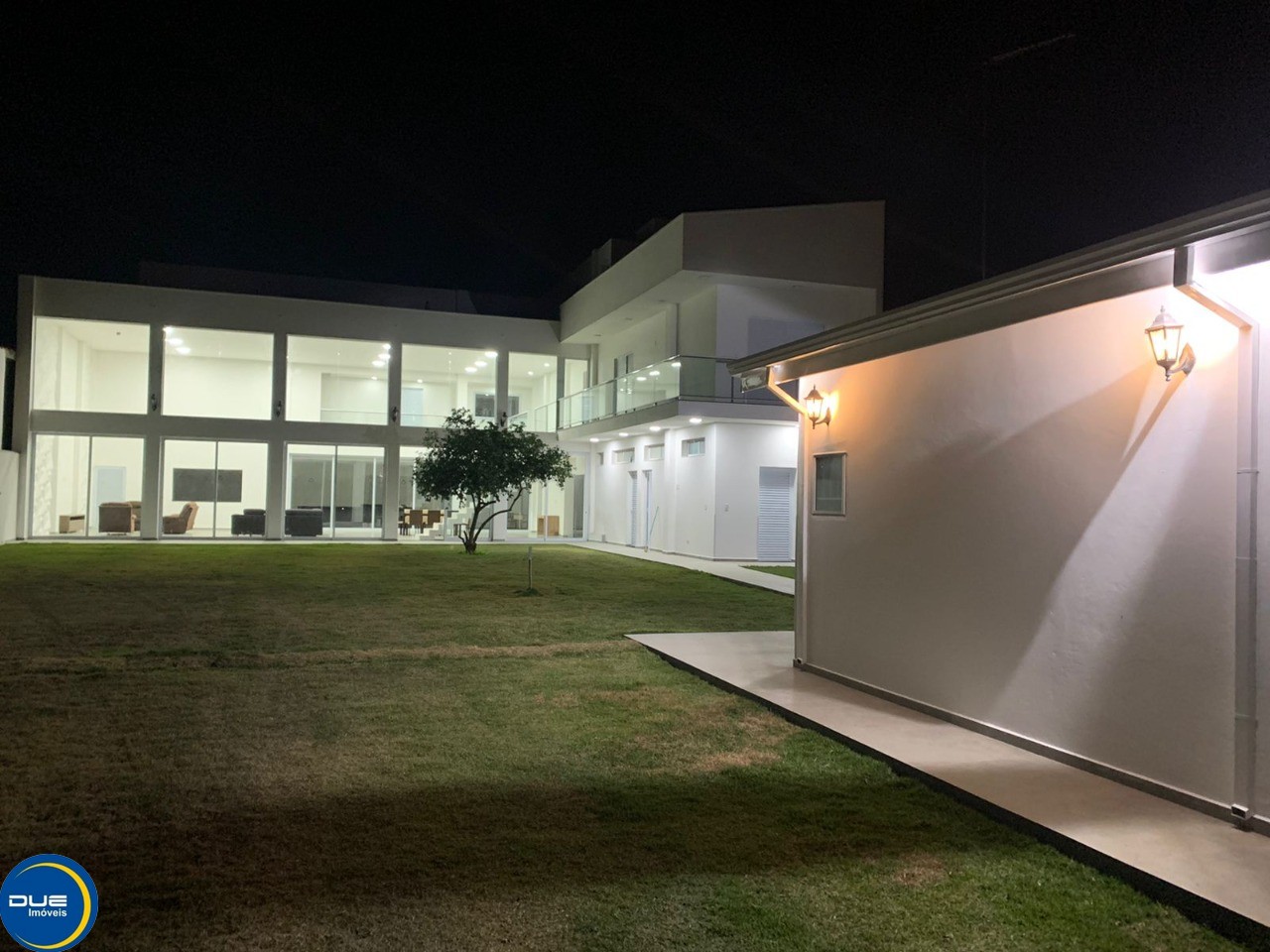 Casa à venda com 4 quartos, 1000m² - Foto 10