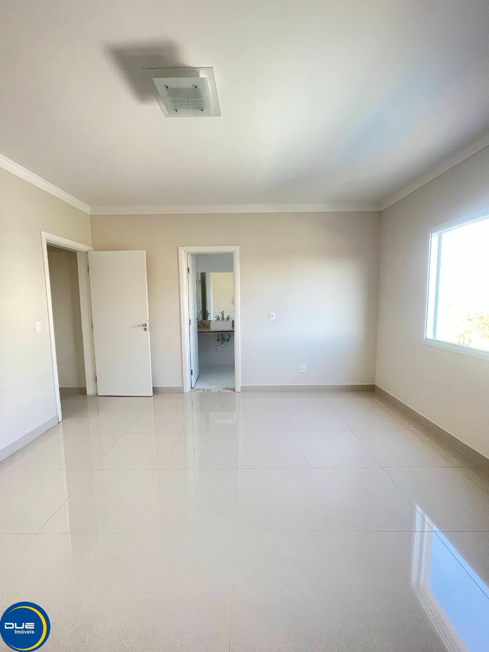 Casa à venda com 3 quartos, 392m² - Foto 46