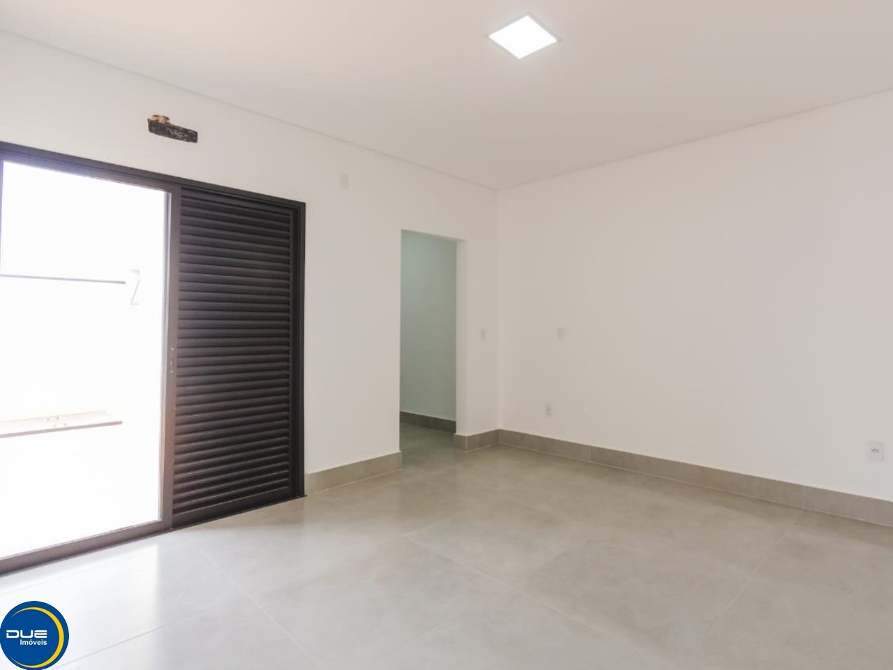 Casa à venda com 3 quartos, 188m² - Foto 8