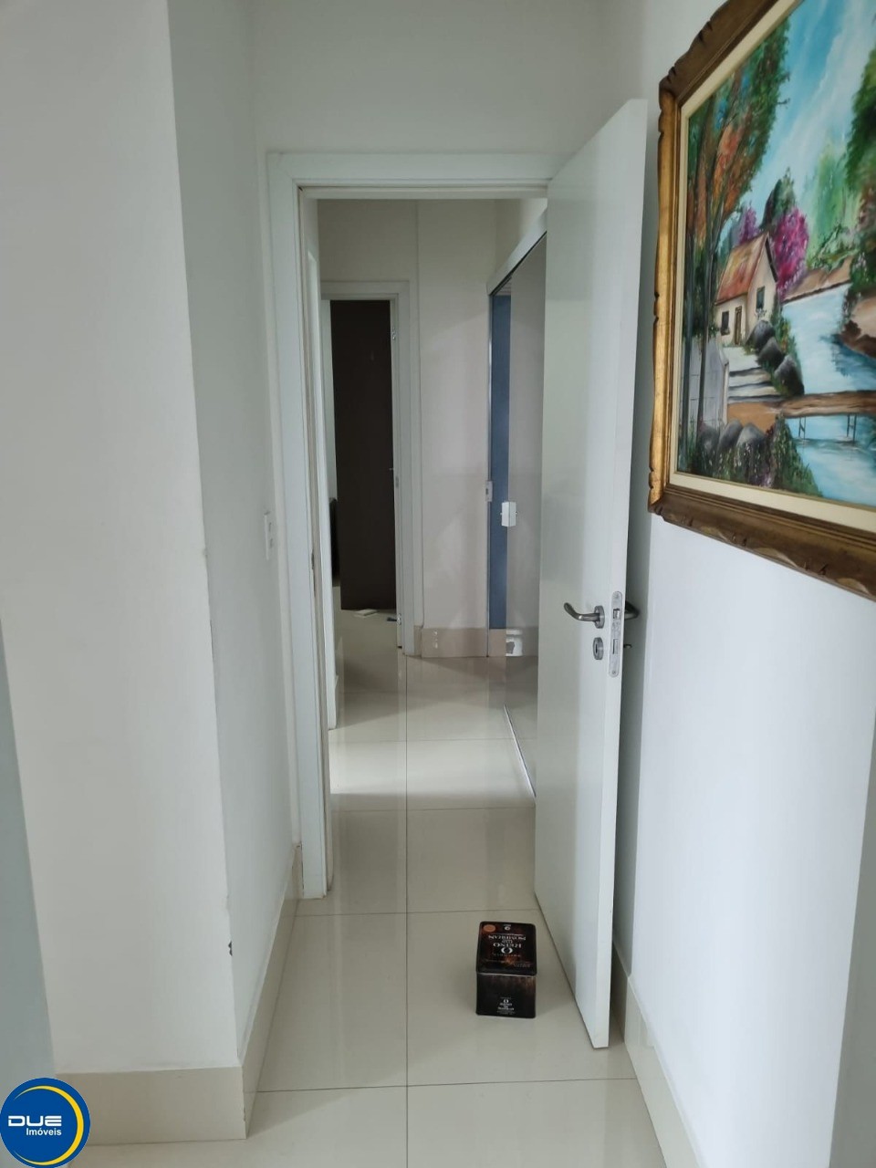 Apartamento à venda com 3 quartos, 83m² - Foto 1