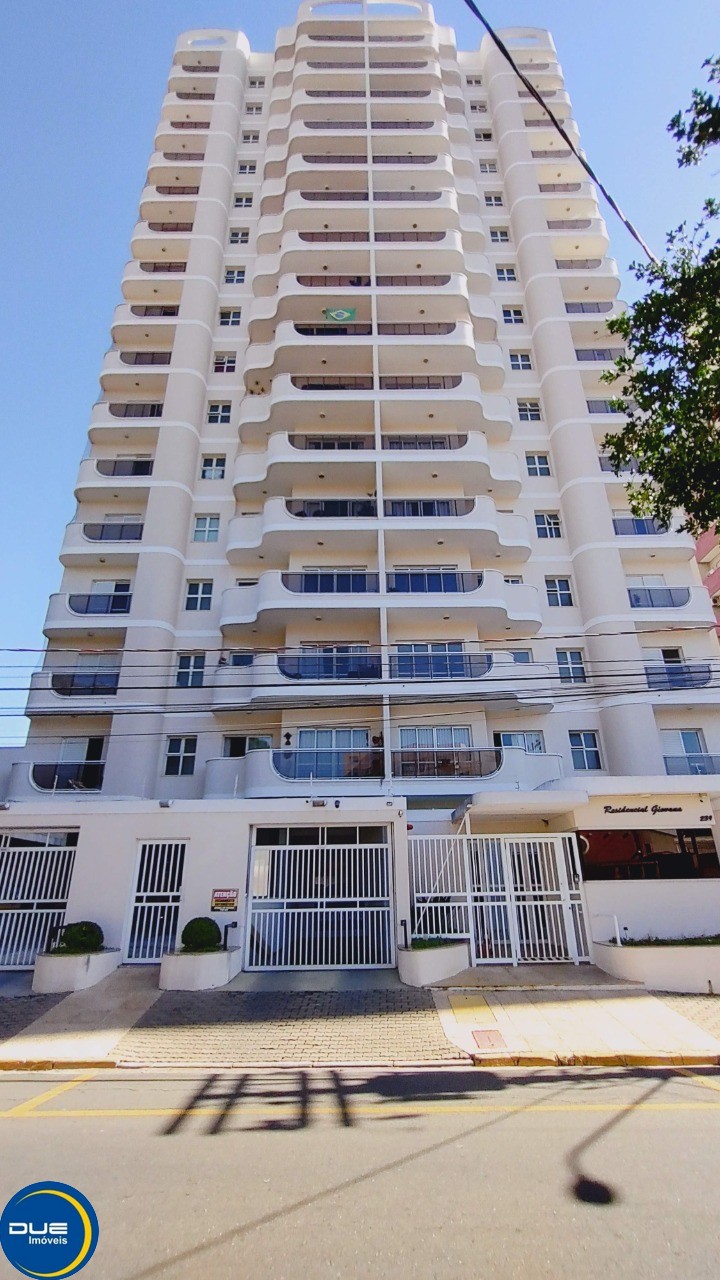 Apartamento à venda com 3 quartos, 152m² - Foto 1