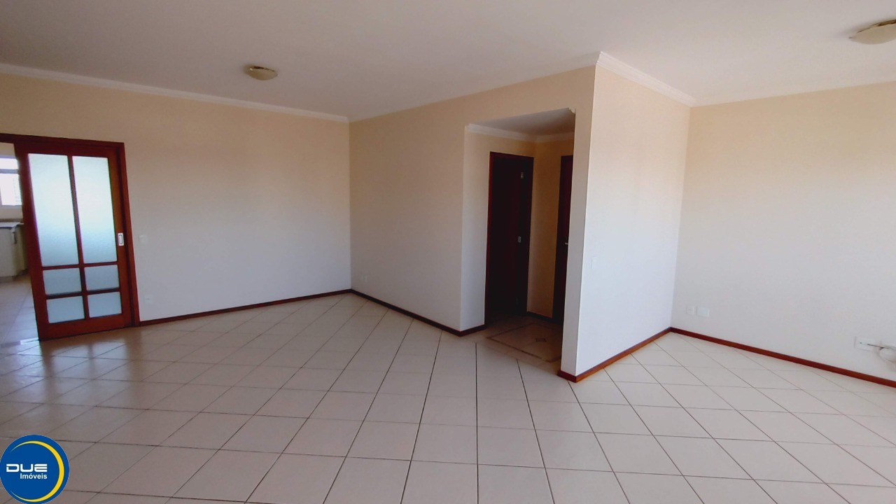 Apartamento à venda com 3 quartos, 152m² - Foto 8