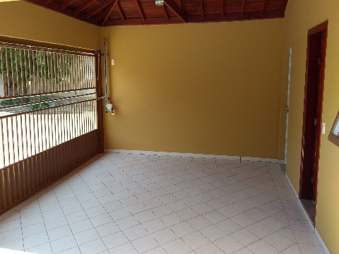 Casa à venda com 3 quartos, 160m² - Foto 4