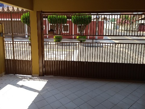 Casa à venda com 3 quartos, 160m² - Foto 9