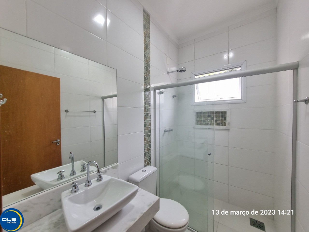 Casa à venda com 3 quartos, 150m² - Foto 3