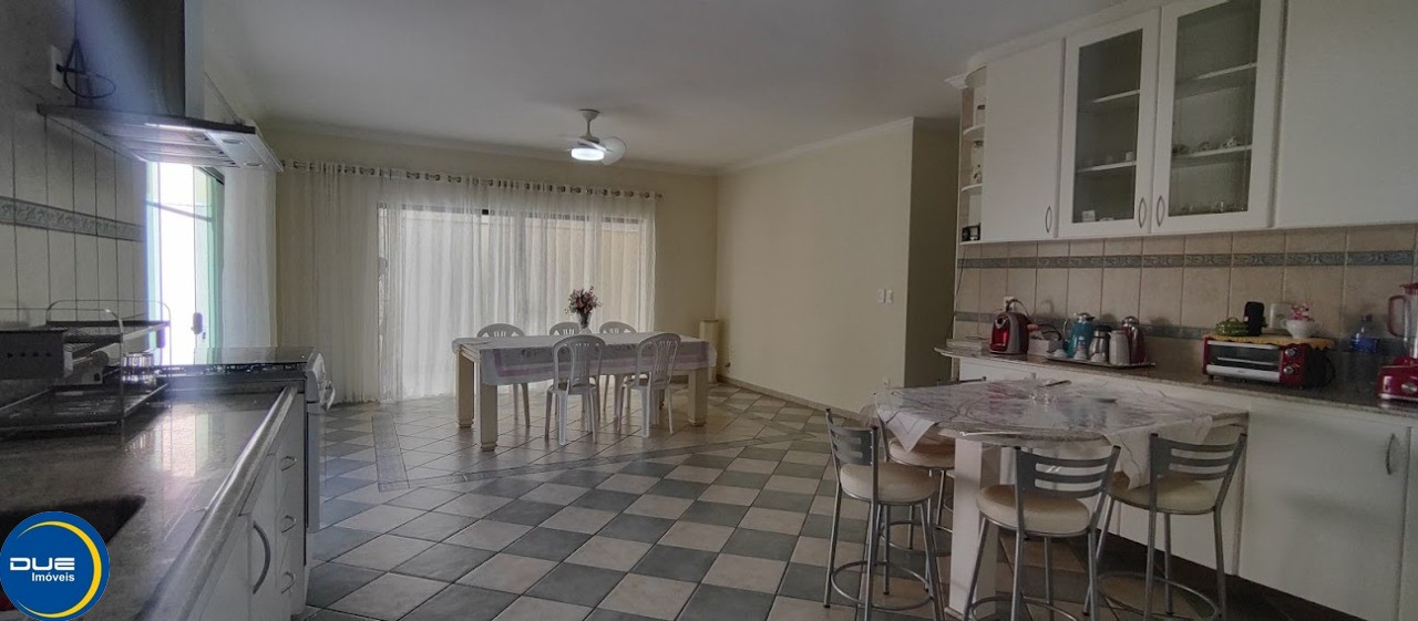 Casa à venda com 5 quartos, 375m² - Foto 13