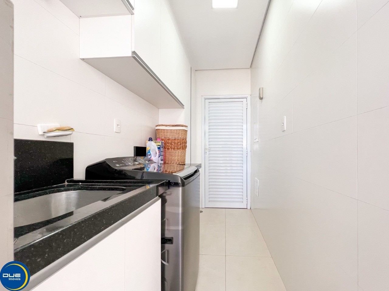 Casa à venda com 4 quartos, 222m² - Foto 19