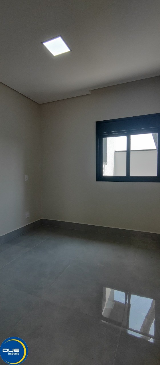 Casa à venda com 3 quartos, 194m² - Foto 25