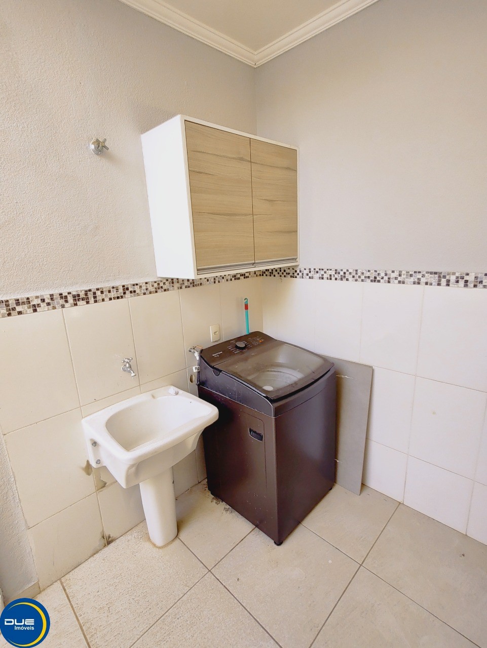 Casa à venda e aluguel com 3 quartos - Foto 8