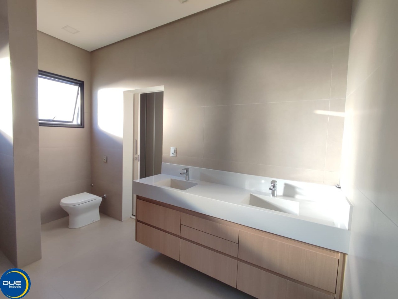 Casa à venda com 5 quartos, 450m² - Foto 40